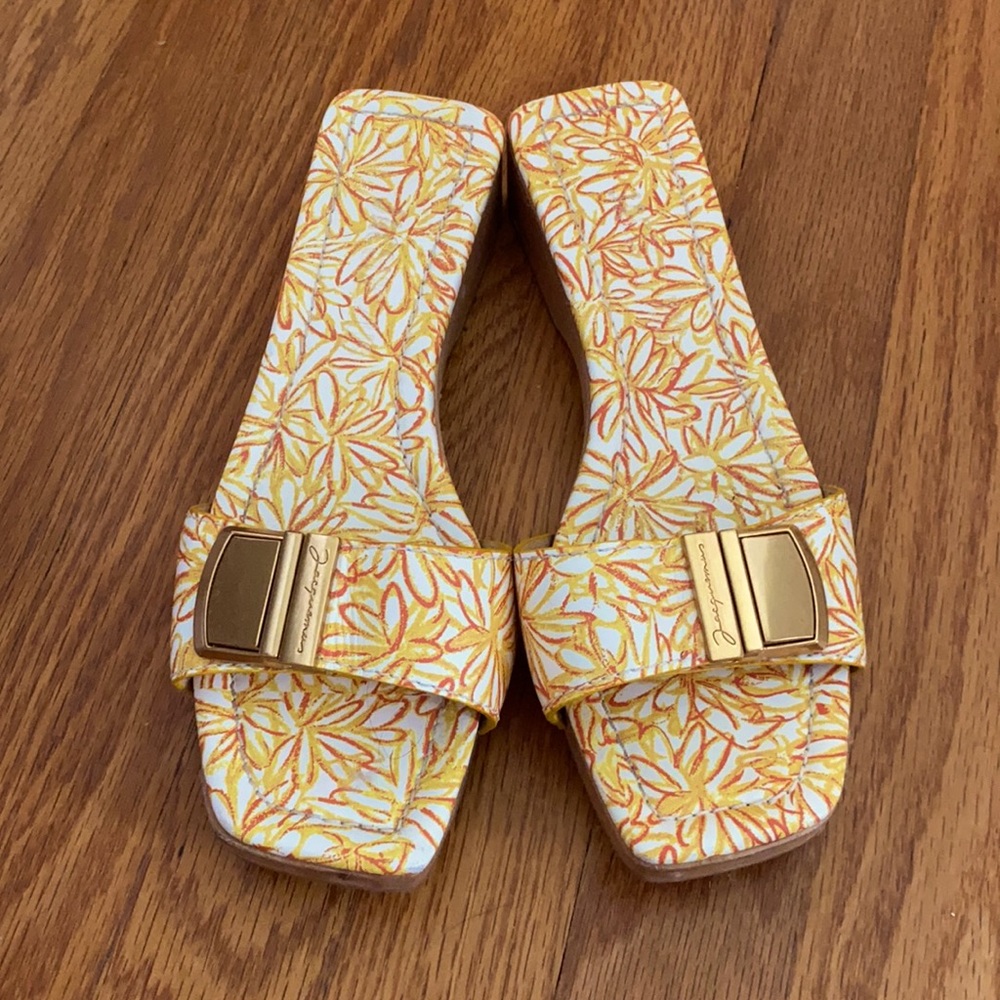 Jacquemus Les Tatanes floral sandals size 38
